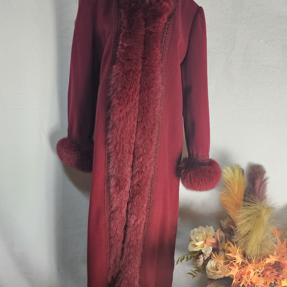 Marvin Richards fur coat